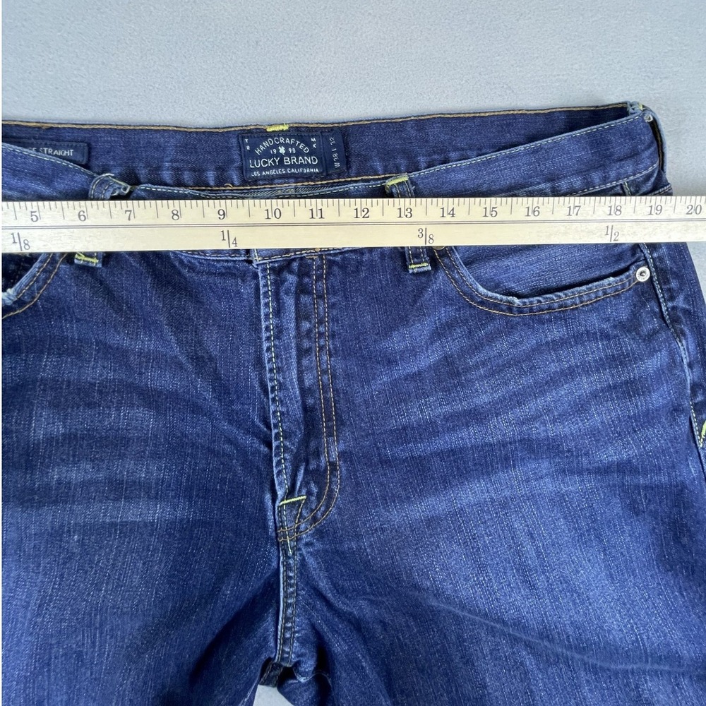 Lucky Brand Jeans Mens 38x32 Blue 361‎ Vintage Straight Dark Wash Denim Pants - Picture 3 of 9